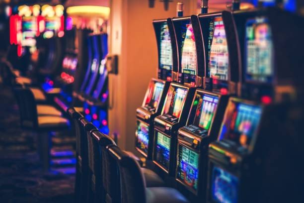 keluaran jepang Ceme Online live dealer table with multi-camera view and betting interface